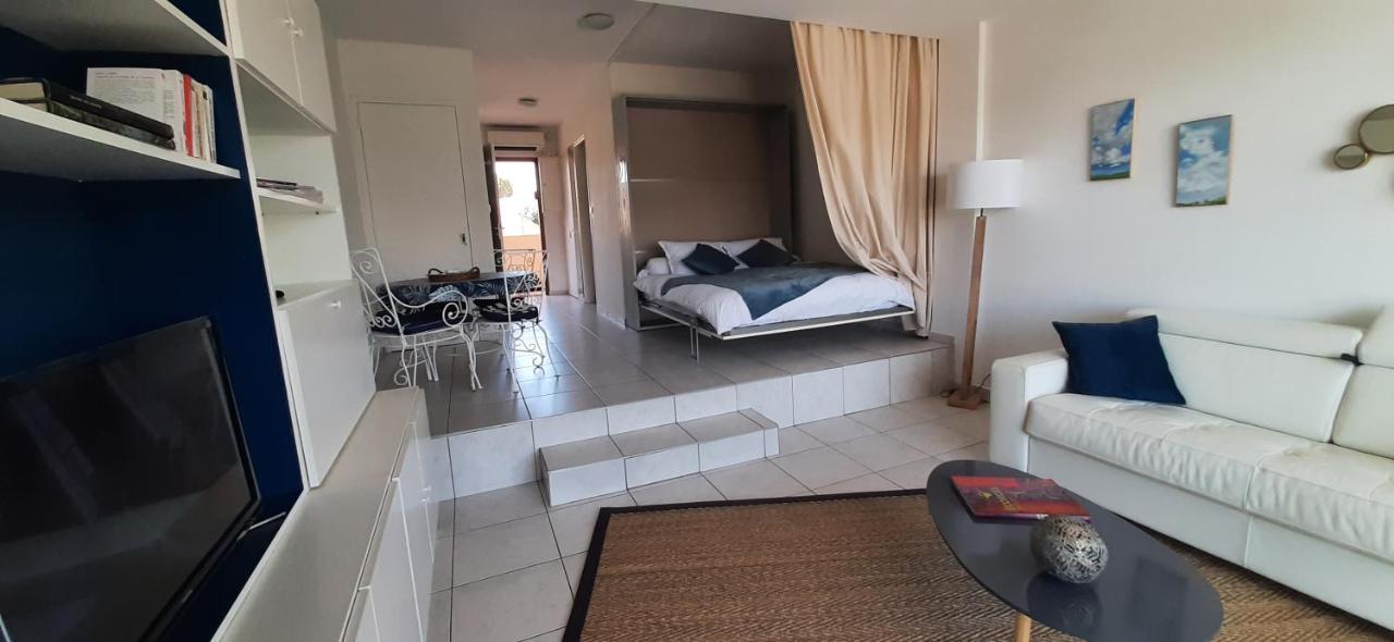 Front De Mer Golfe De Saint-Tropez 圣马克西姆 外观 照片