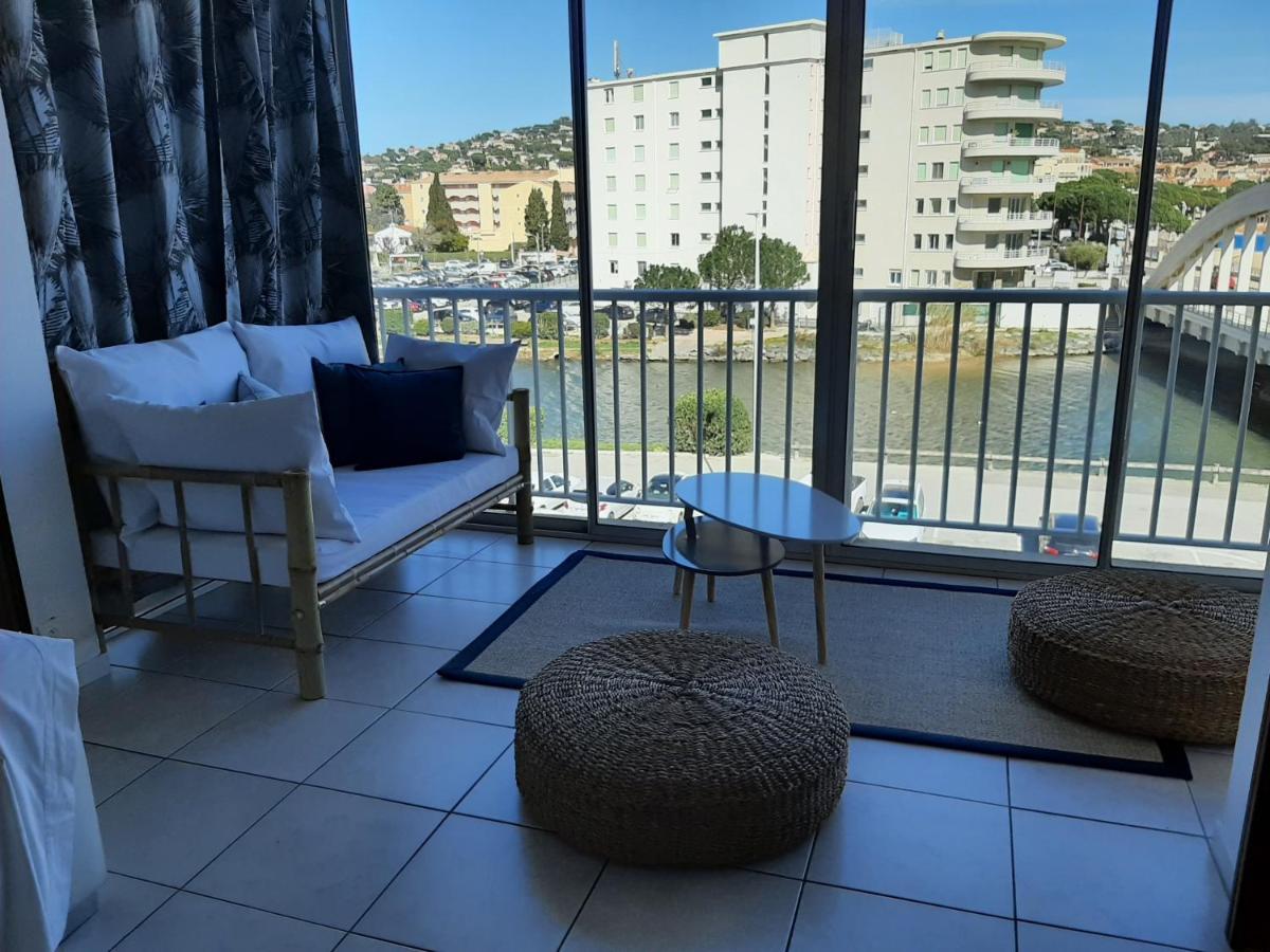 Front De Mer Golfe De Saint-Tropez 圣马克西姆 外观 照片
