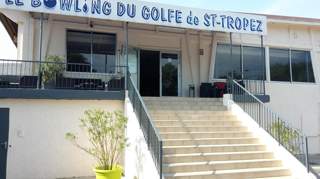 Front De Mer Golfe De Saint-Tropez 圣马克西姆 外观 照片