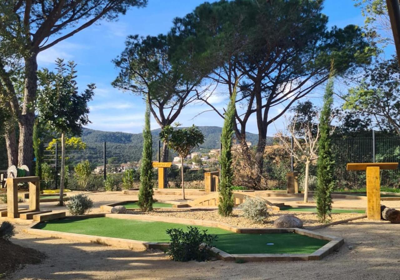 Front De Mer Golfe De Saint-Tropez 圣马克西姆 外观 照片